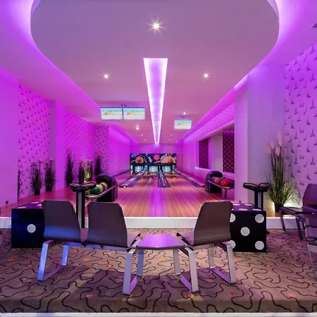 Granada Luxury - Family Kids Concept