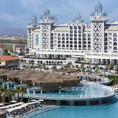 Granada Luxury - Family Kids Concept Otel