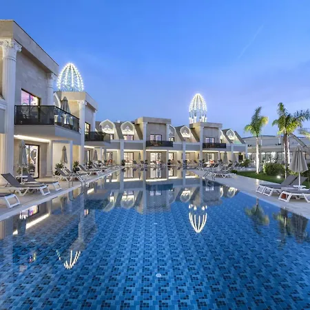 Granada Luxury - Family Kids Concept Otel
