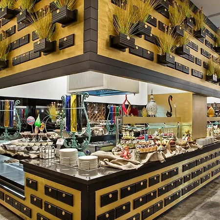 Granada Luxury - Family Kids Concept