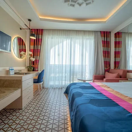 Hotel Granada Luxury - Family Kids Concept 5*