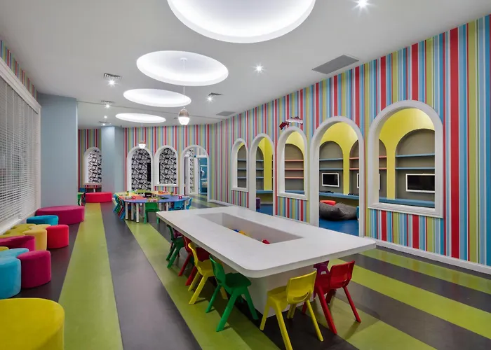 Hotel Granada Luxury - Family Kids Concept 5*