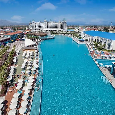 Granada Luxury - Family Kids Concept