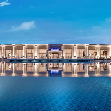 Ξενοδοχείο Granada Luxury - Family Kids Concept Μπέλεκ